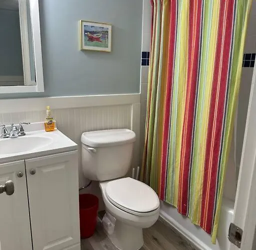 Beautiful 2br/2ba With 2 Private Balconies! * Ocean Stadt