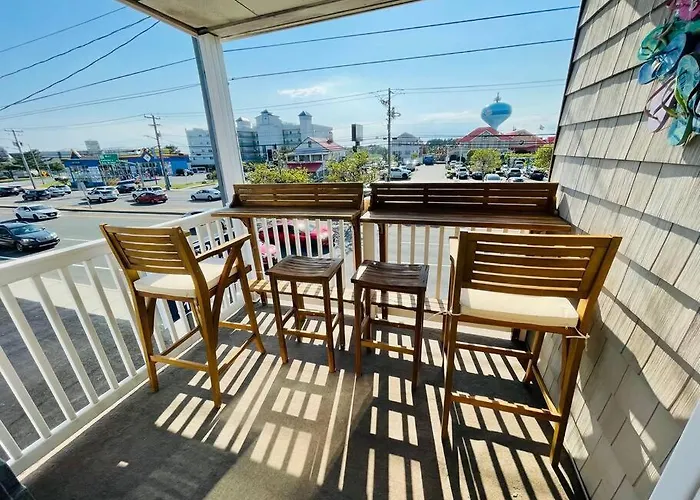Beautiful 2br/2ba With 2 Private Balconies! Ocean Stadt